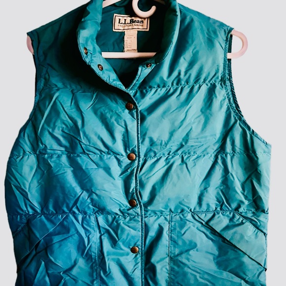 L.L. Bean Jackets & Blazers - VTG LL BEAN Freeport Maine Women’s Puffer Vest Teal Goose Down Made in USA Large